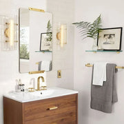 Manor Glass Wall Sconce 16